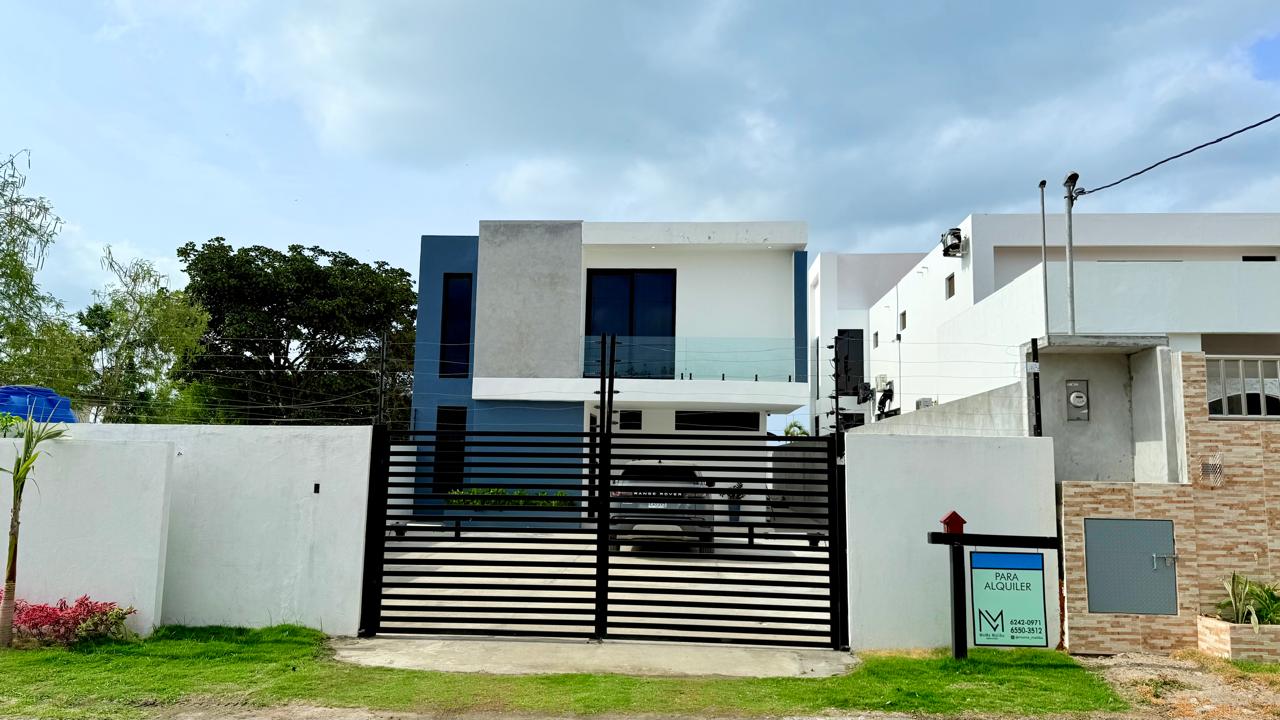 Casas en Venta, Chame,  - Playa Malibú